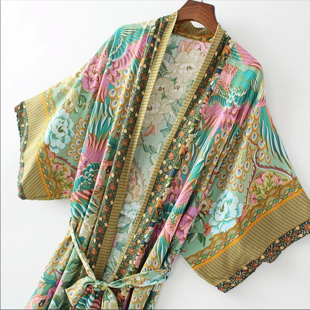 Bohemian Style Kimono - Picture 5 of 7